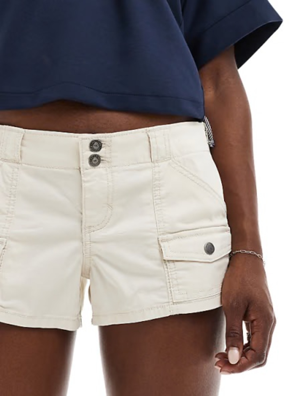 Hollister Low Rise Cargo khaki Shorts